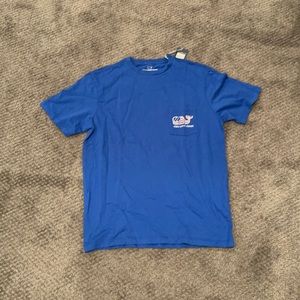 Vineyard Vines T shirt. Size XS but fits like a small. New with tags.